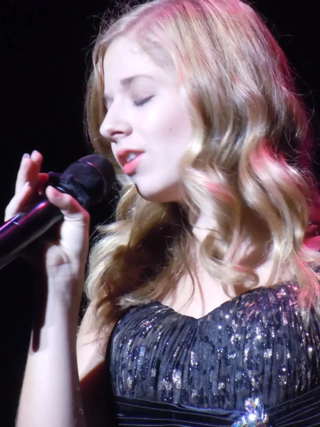 Jackie Evancho: Most Beautiful American Female Singer - Angel