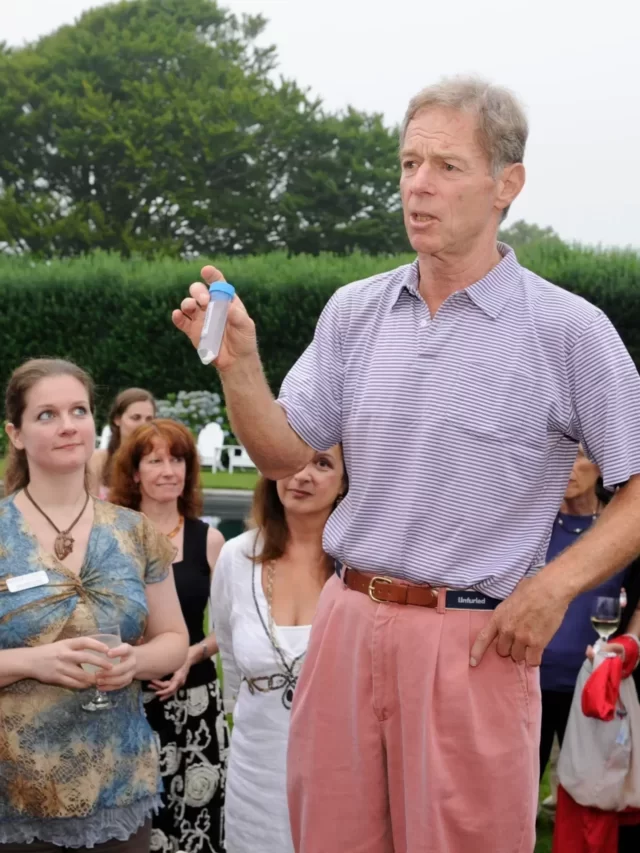 Paul McCartney was too sad for the death of his brother-in-law John E