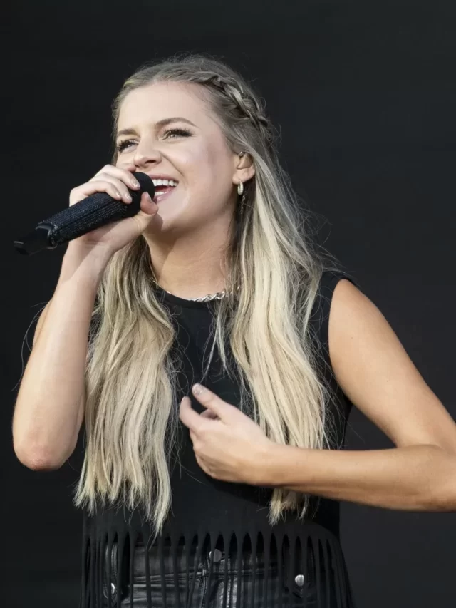 VID: Kelsea Ballerini’s new single “The Little Things” teaser, release